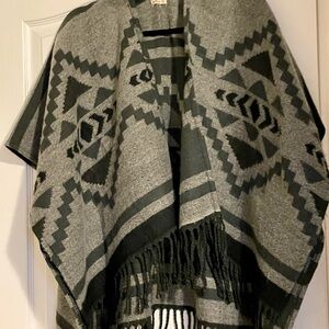 Hollister Gray and Black Poncho